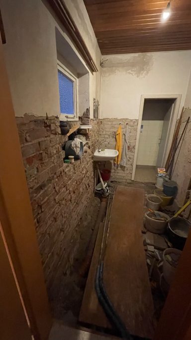 Bad 2 Duschbereich - Vorher